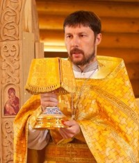 Иерей Максим Райков