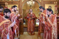 Светлый Понедельник, святая литургия архиерейским чином